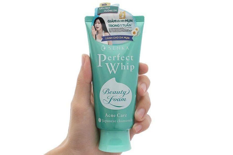 Sữa Rửa Mặt Senka Acne Care 100G Dành Cho Da Mụn Chính Hãng
